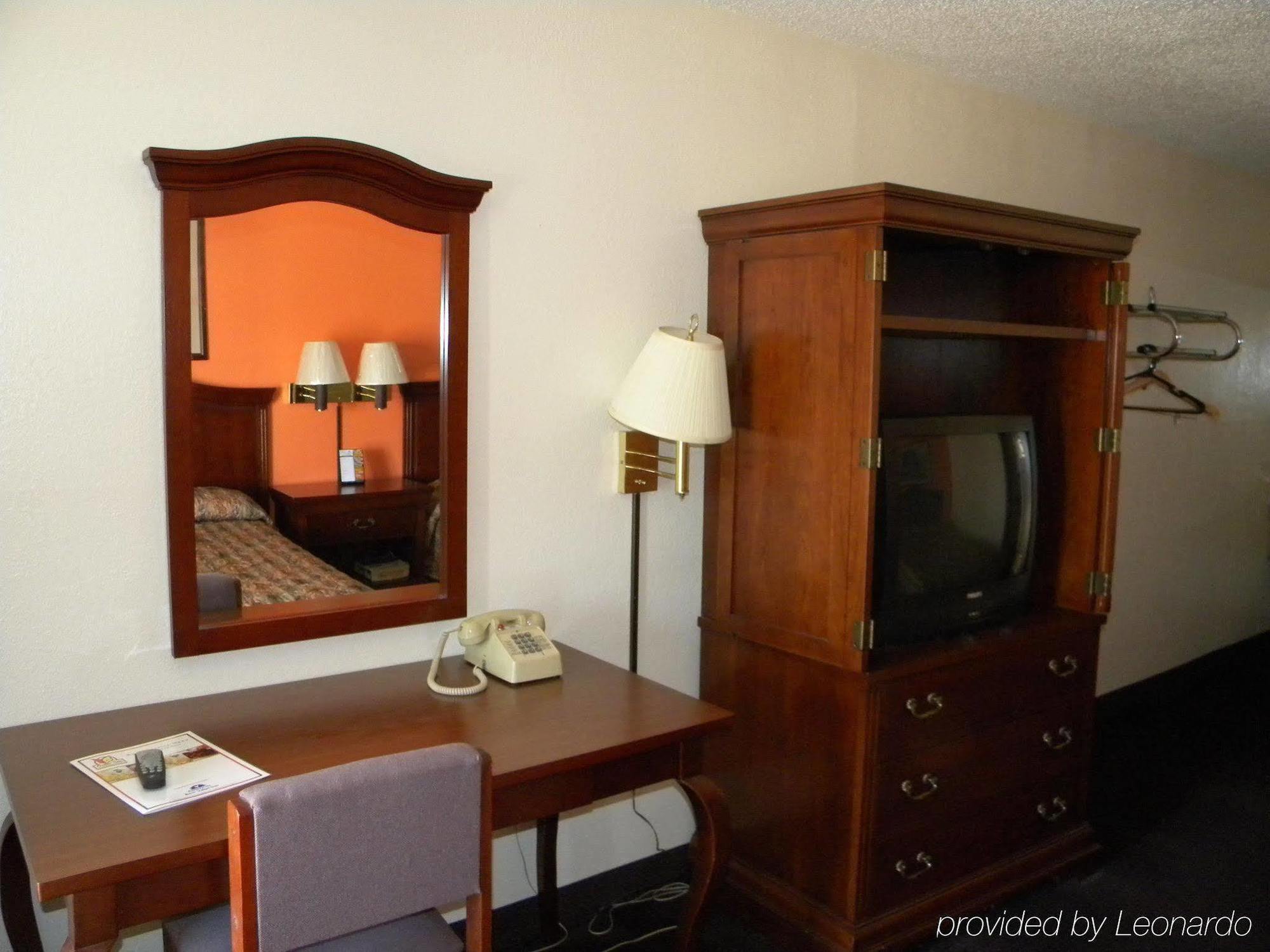 Indy Southwestern Inn-South Indianapolis Pokoj fotografie